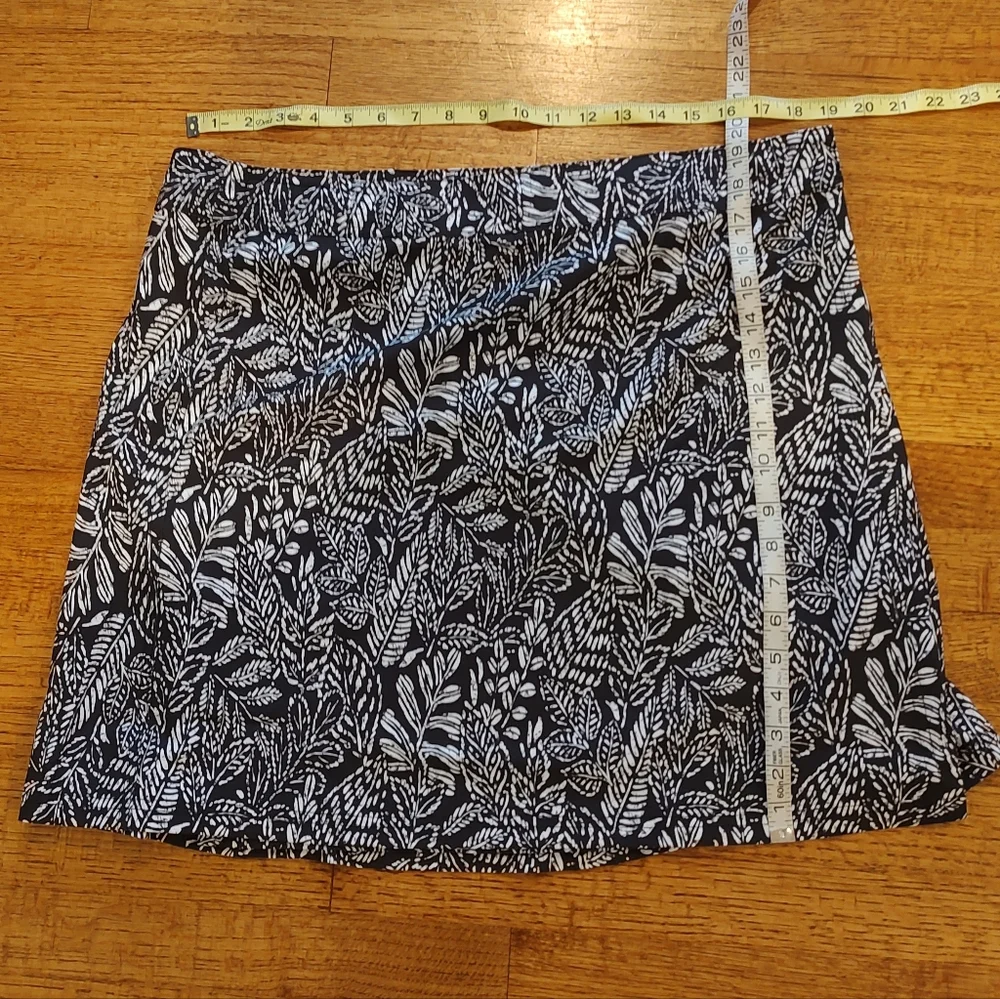 RipSkirt Hawaii Length 2 Wrap Skirt with Pockets Black And White Size XL